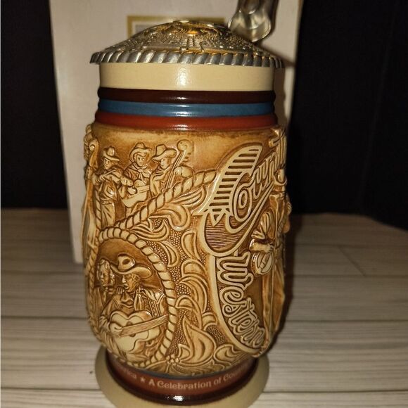 Vintage 1994 Avon Country and Western Music Beer Stein In Original Box - Picture 2 of 11